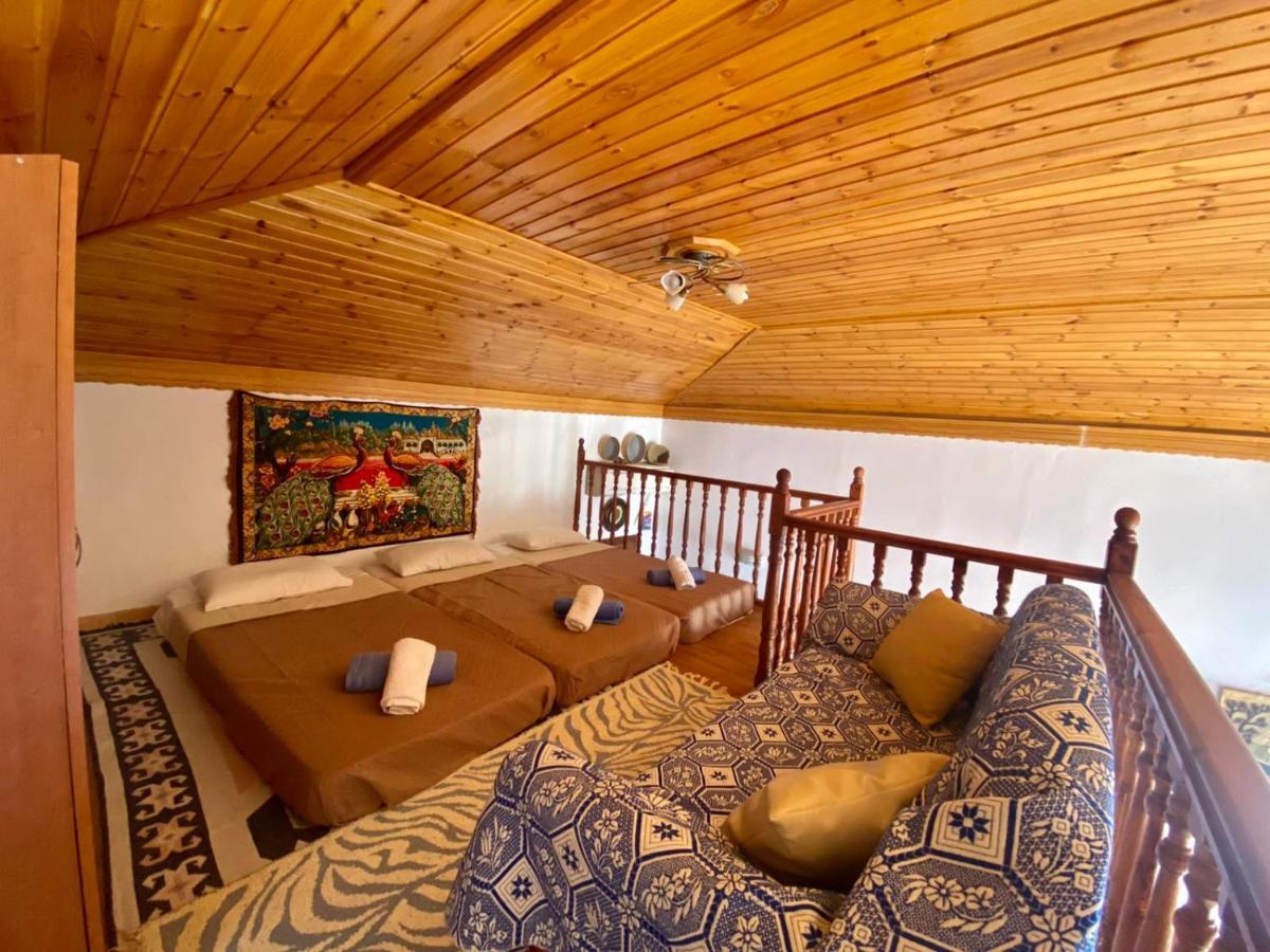 Villa Afroditi Chalki Town Exterior foto